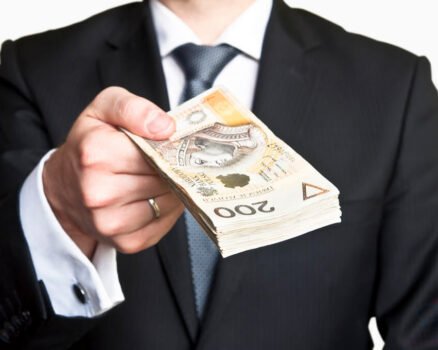 Kredyt gotówkowy bez zaświadczeń – co trzeba wiedzieć?